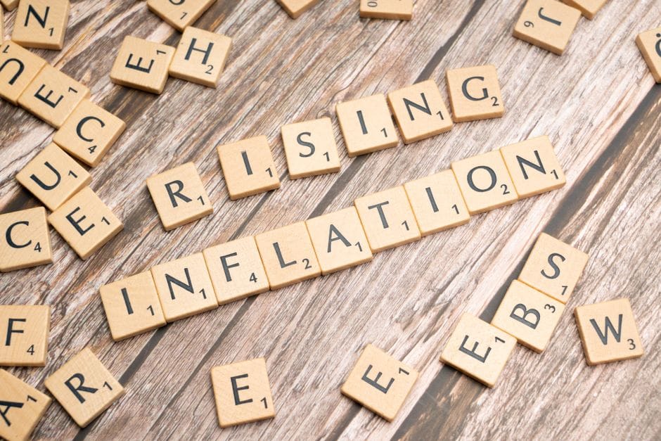 Complex mechanisms linking remote work to inflationary pressures in 2026 - remote work inflation effects visible